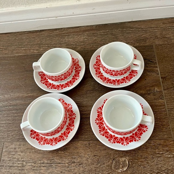 Red and White Ceramic Coffee Cup Set - Picture 3 of 13